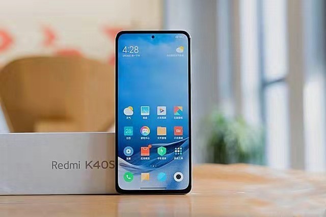 產品:redmi k40s(12gb/256gb)紅米手機redmi k40s作為上一代手機的