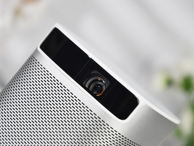 可充电式智能投影 极米play特别版颜值超高