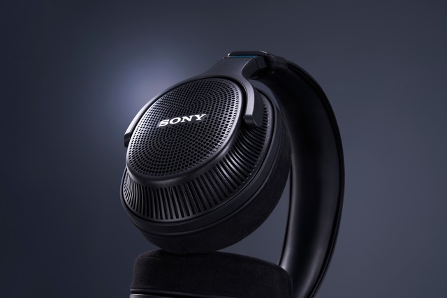 监听新标杆，精准复现创作之音，索尼发布首款专业开放式监听耳机MDR-MV1