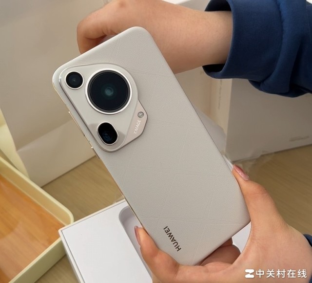  Huawei Pura 70 Ultra open box experience: more like a 9999 yuan Huawei camera