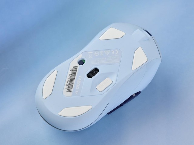 【有料评测】雷柏V300W双模无线游戏鼠标：经典复刻