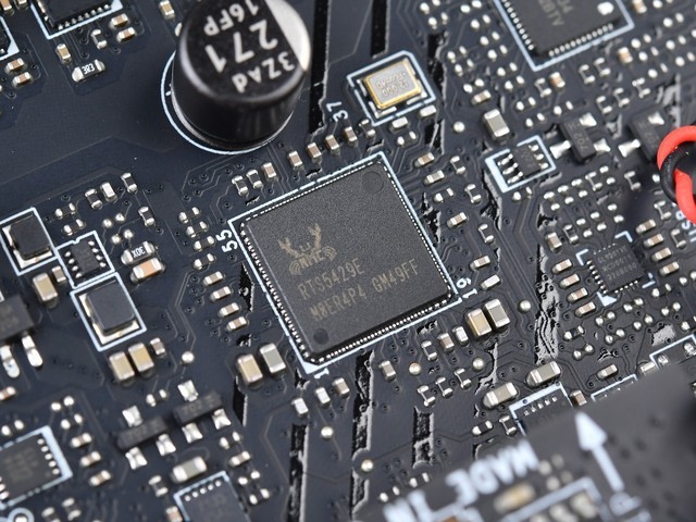 һս ΢MEG Z890 ACEͼ