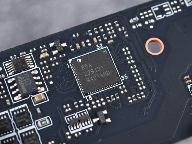 һս ΢MEG Z890 ACEͼ