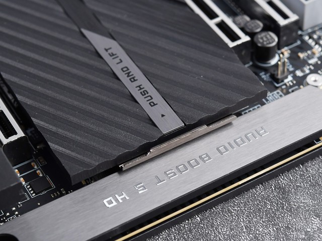 һս ΢MEG Z890 ACEͼ