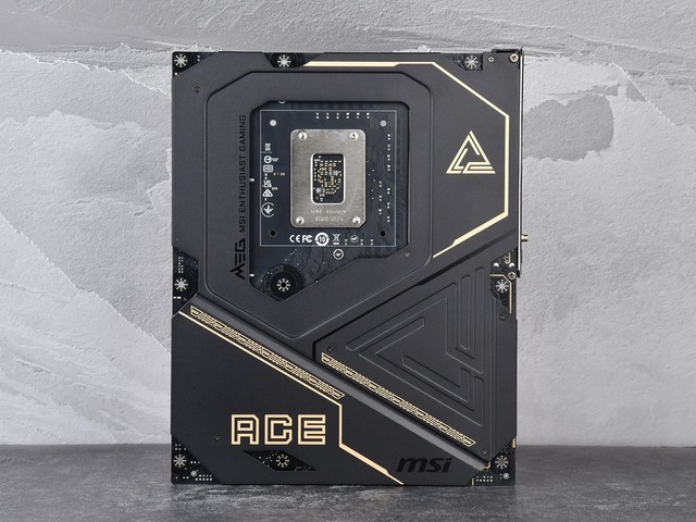 һս ΢MEG Z890 ACEͼ