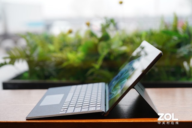 迄今为止最好用的2合1笔记本没有之一 微软Surface Pro 9体验实测