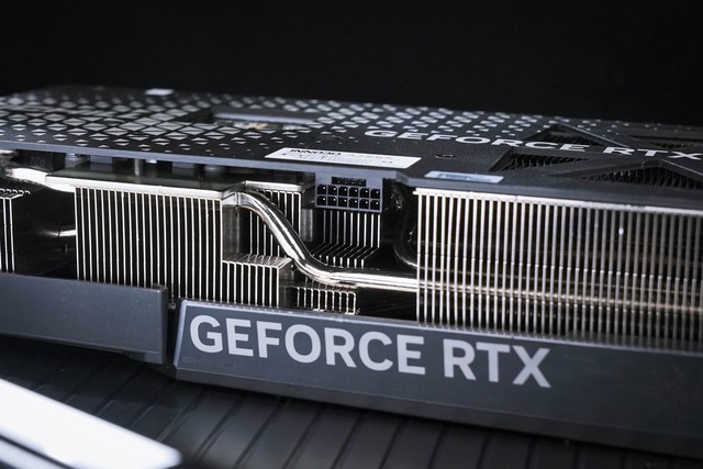 ⡿ӳRTX 4070Կ⣺5000Ԫλѡ