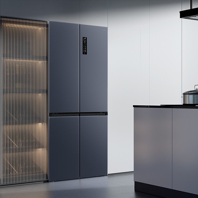 嵌入式冰箱新形态 TCL超薄零嵌冰箱T9解锁时尚空间