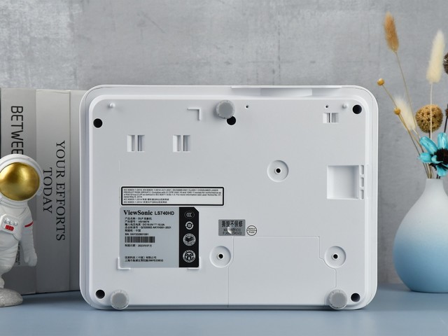 Сܺĳ LS740HDͶӰͼ