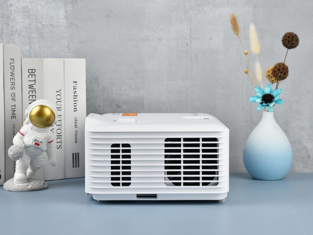 Сܺĳ LS740HDͶӰͼ