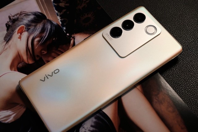 vivo S16̻ɫ⣺˫ȫ