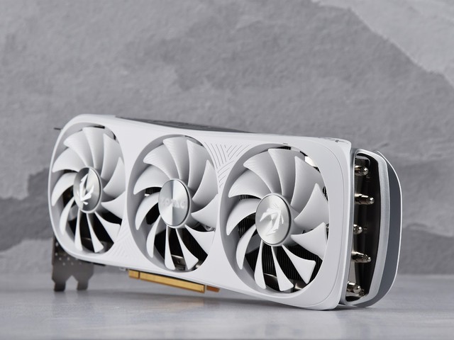 ̩RTX 4080 S°:Բ Գһ
