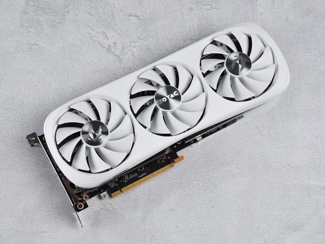 ̩RTX 4080 S°:Բ Գһ