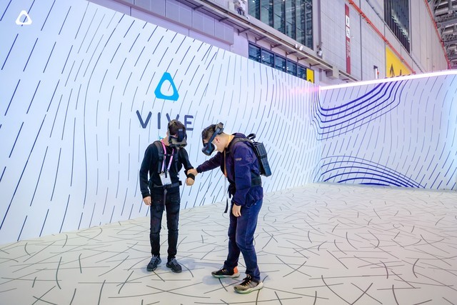 йʽڲ᣺̩VR GO 4.0 ʵӽ