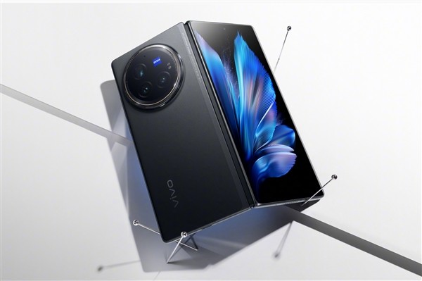 ǿ۵콢vivo X Fold3ϵн췢