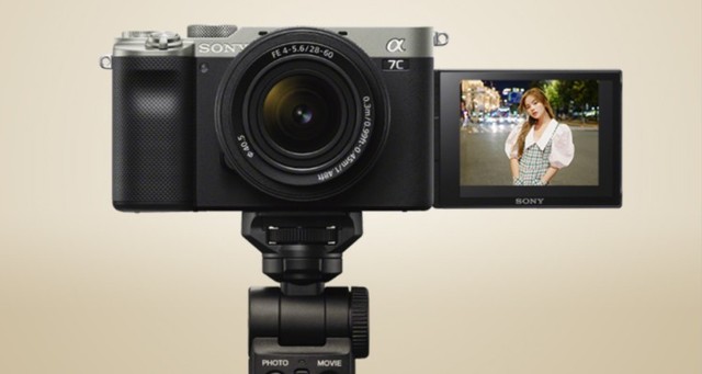 索尼Alpha 7C全画幅微单：万元上下便携与性能兼顾的相机