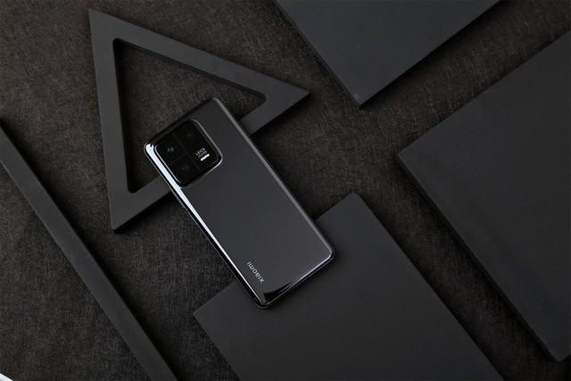 小米13 pro图赏:经典黑色看不腻,影像系统不负期待_小米 13 pro_手机