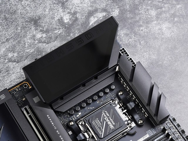 չ ˶ROG CROSSHAIR X870E HEROͼ