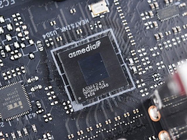չ ˶ROG CROSSHAIR X870E HEROͼ