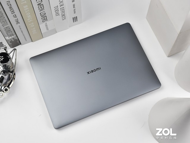 ѹǸ Xiaomi Book Pro 14 