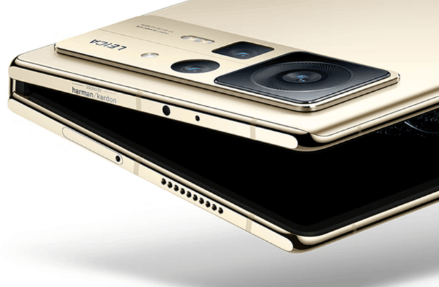 2022年末盘点:12个月的手机销量王都是哪款?