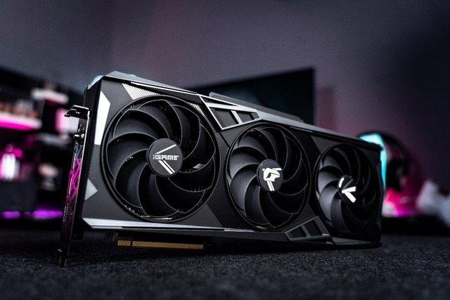 ޾ŻiGame RTX 4070 TiԿСսҴߡ