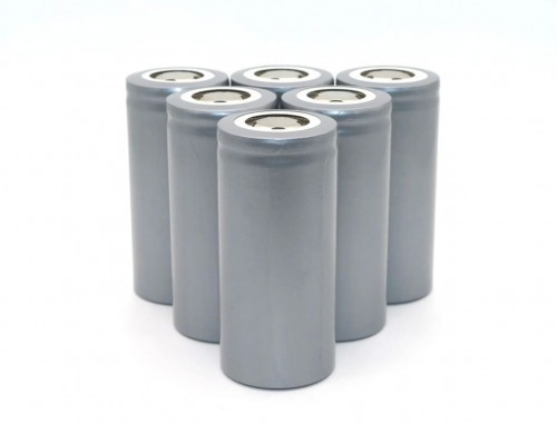 磷酸铁锂电池VS三元锂电池，充放电养护原理一次说清