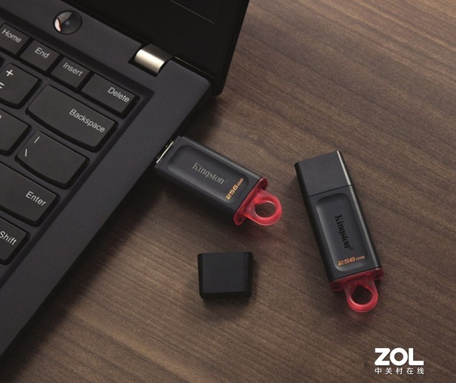 ޡʿ32GB USB3.2 Uɱ28.9Ԫ 