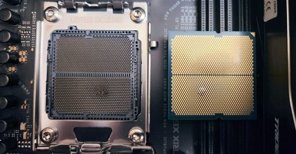 注意！AMD 7000X3D出现烧毁主板个案：CPU和主板被同时烧坏