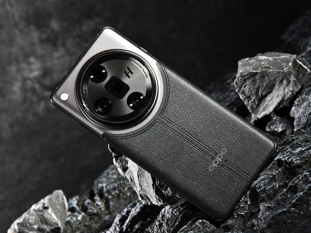 价格相差3000元 旗舰只比中端好三点