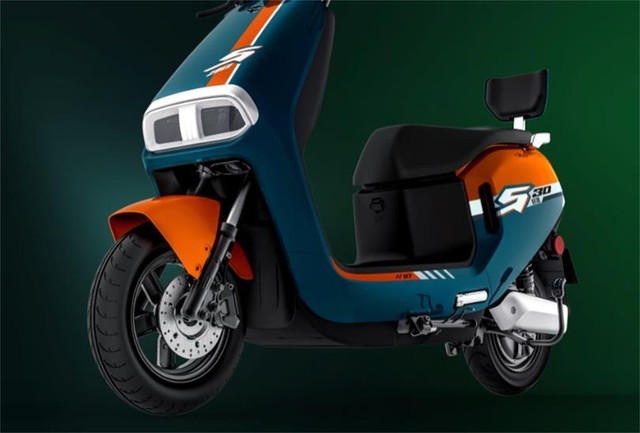 【手慢无】100公里续航 全视仪表 绿源s30电动车跌至3599元