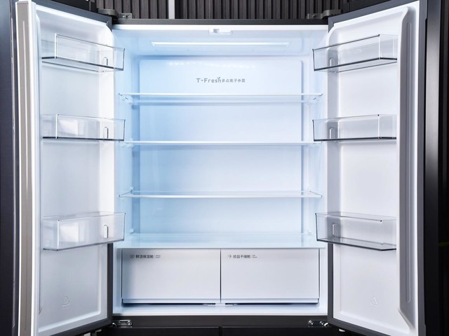 有料评测：一体式家装的最佳拍档 TCL超薄零嵌冰箱T9评测 