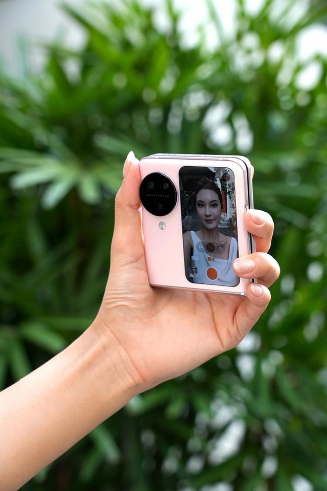 OPPO Find N3 Flip人像教程:不仅人好看,手机还好玩