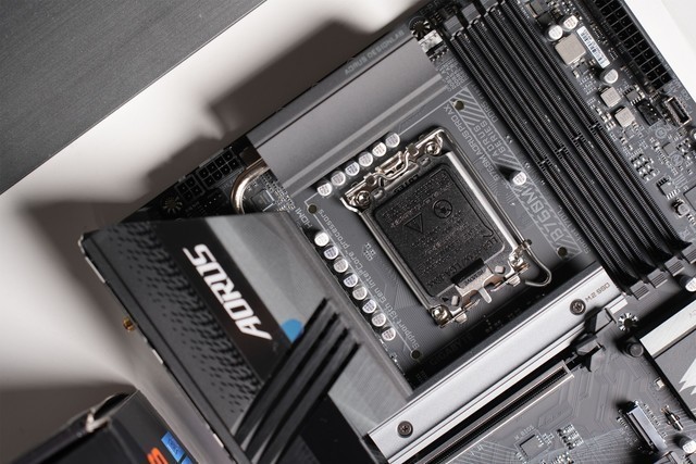 εҪҪDDR5ڴٴD5ڿƼ
