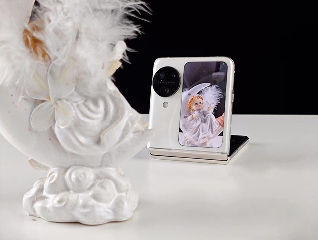 OPPO Find N3 Flip人像教程:不仅人好看,手机还好玩