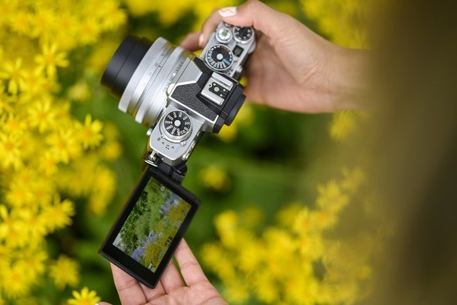 【每日摄影】尼康Z fc复古微单 你会为相机的高颜值买单吗？