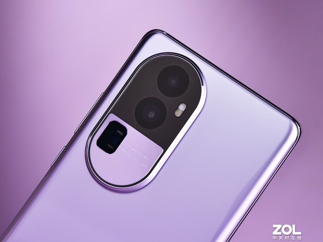 告别过度计算，还原生动光影质感 OPPO Reno10 Pro+人像拍摄体验