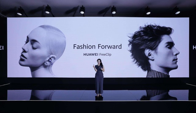  Huawei's first open earphone appeared in Dubai FreeClip earphone with "C-shaped bridge" design