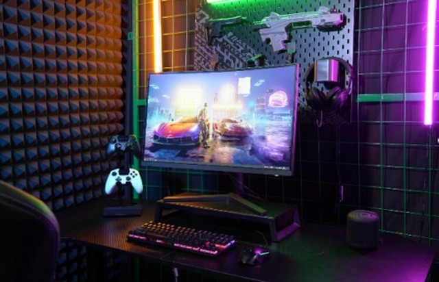 27Ӣ��2K�������羺��ʾ�����ּ۽�ǧԪ��ͷ 