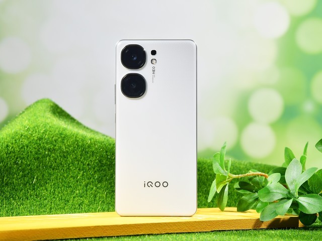 iQOO Neo9S Proȫ 羺ȷܵĴ׷