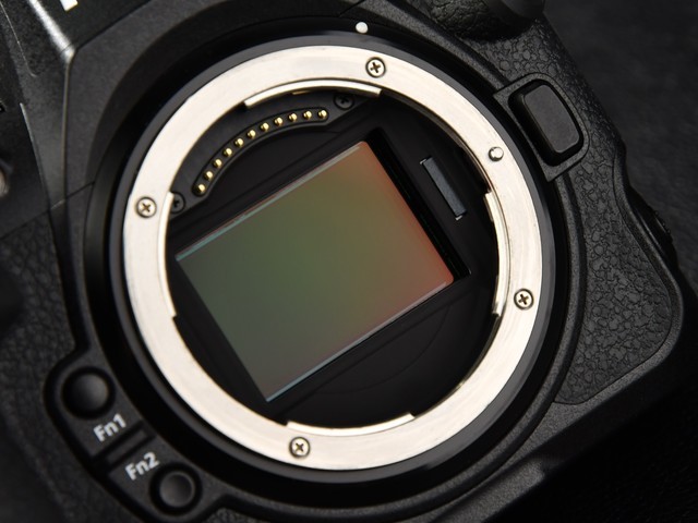  It is said that it is an all-purpose full frame camera Nikon Z8. Is it worth getting started now?
