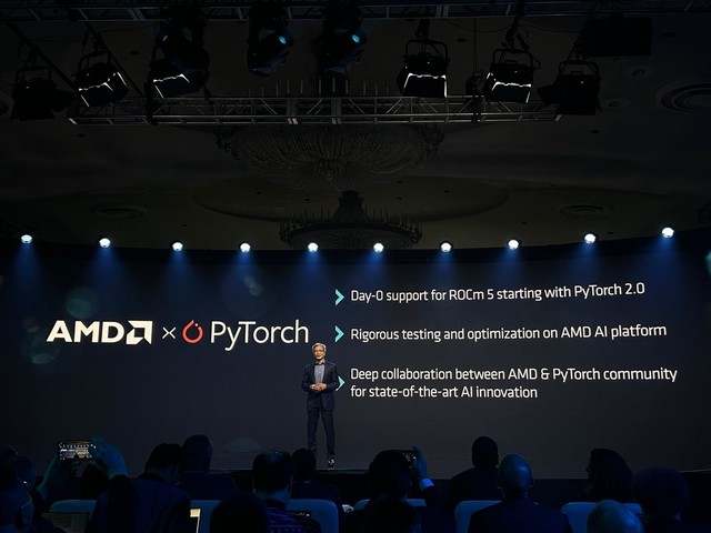 加速AI和云原生的无限未来 AMD为下一代数据中心奠定关键基础