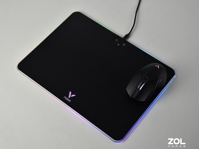 【有料评测】雷柏V20W双模无线充电RGB游戏鼠标：舒适的握持体验