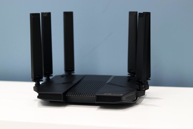 AX5400 Pro+入手体验:自研十二核芯片加持路由器,中兴凭实力“王炸”