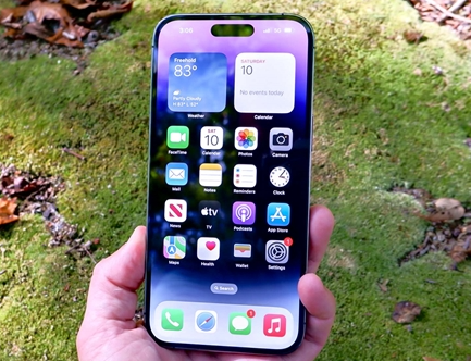 iPhone 15将采用更好的OLED屏幕