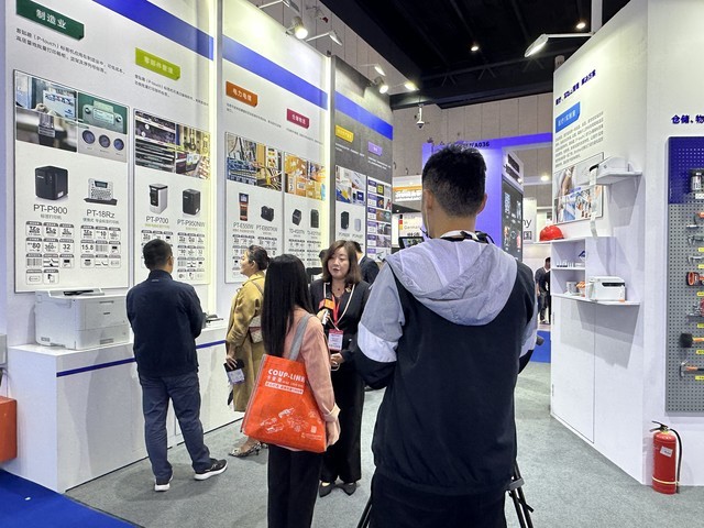现场直击| 兄弟(中国)来到2023成都国际工业博览会