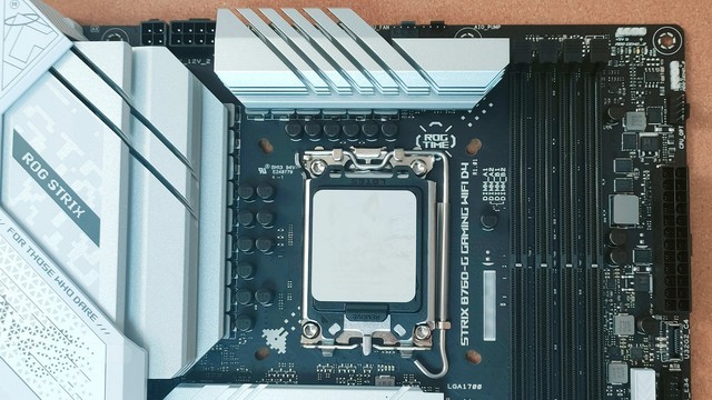 ѩԪװСѩB760+A770 Fluxû