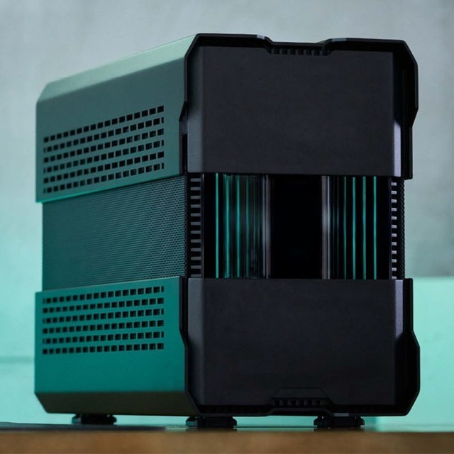 ޡ׷P121ͽ ARGB MINI-ITX