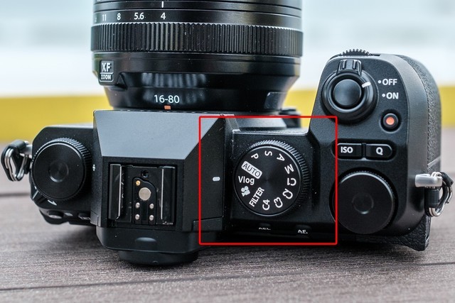 超小巧便携的全能相机 富士X-S20新品行摄东南亚