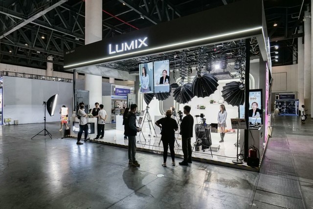 ɫֱ ЯLUMIX S5M2ɶֱ